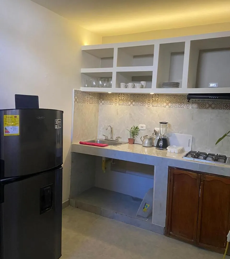 Casa Alojamiento Entero - Cerca Al Castillo San Felipe Cartagena 0*,  Colômbia